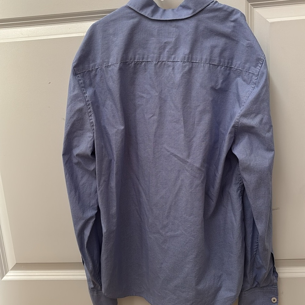 Untuckit Collar Dress Shirt - Picture 4 of 5
